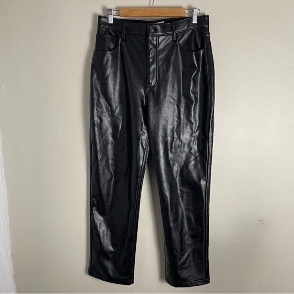Abercrombie & Fitch Curve Love Vegan Leather 90s Straight Pant size 31 Short BK - Picture 6 of 16